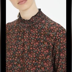 Dynamite floral blouse
